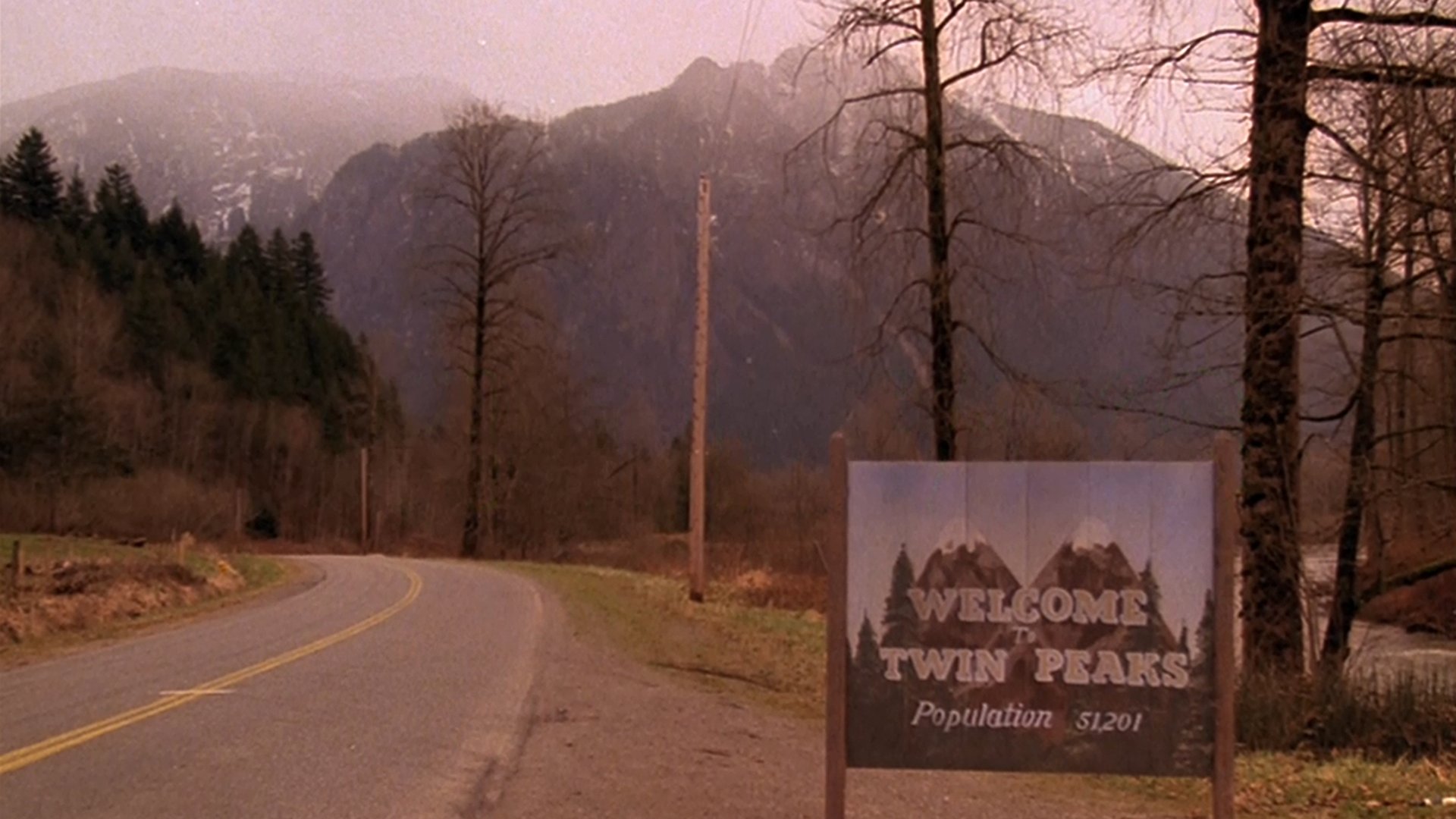 Twin Peaks Season 1 Episode 2 : Traces to Nowhere
