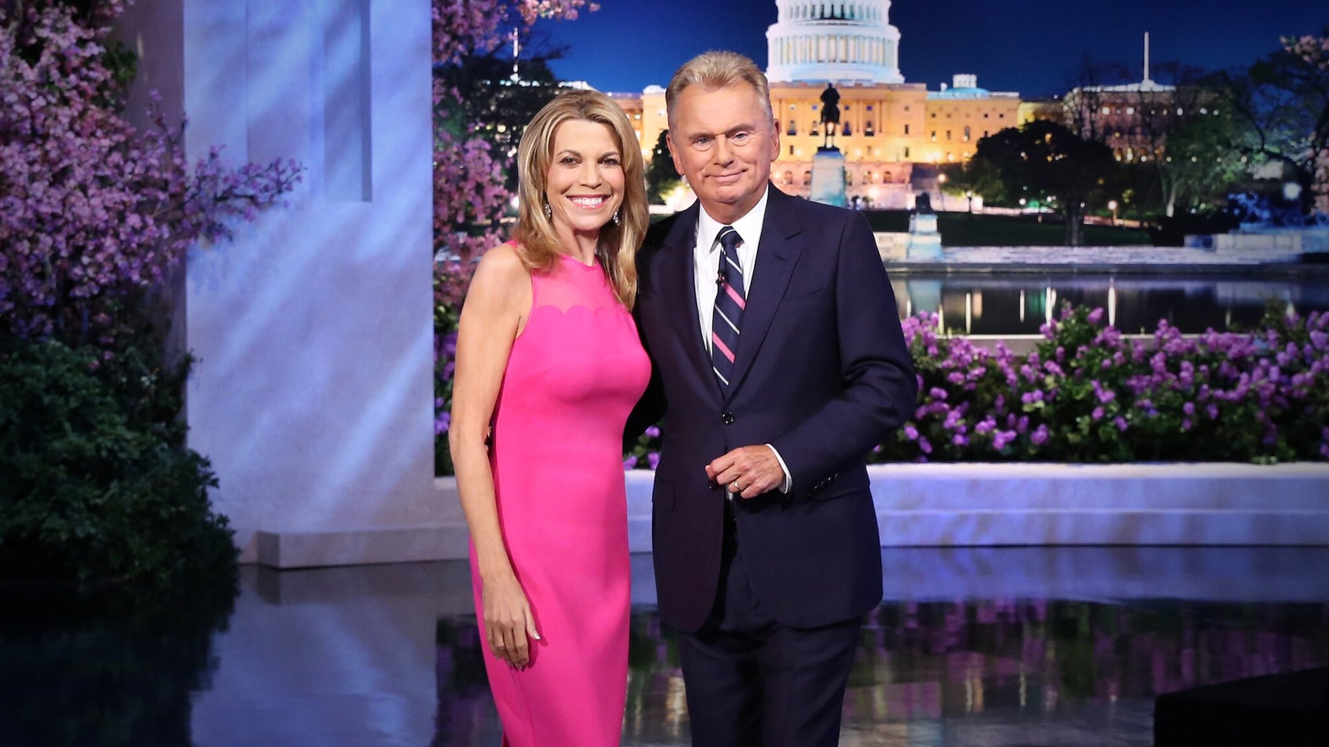 Wheel of Fortune Season 38 Episode 96 : Winter Break 1