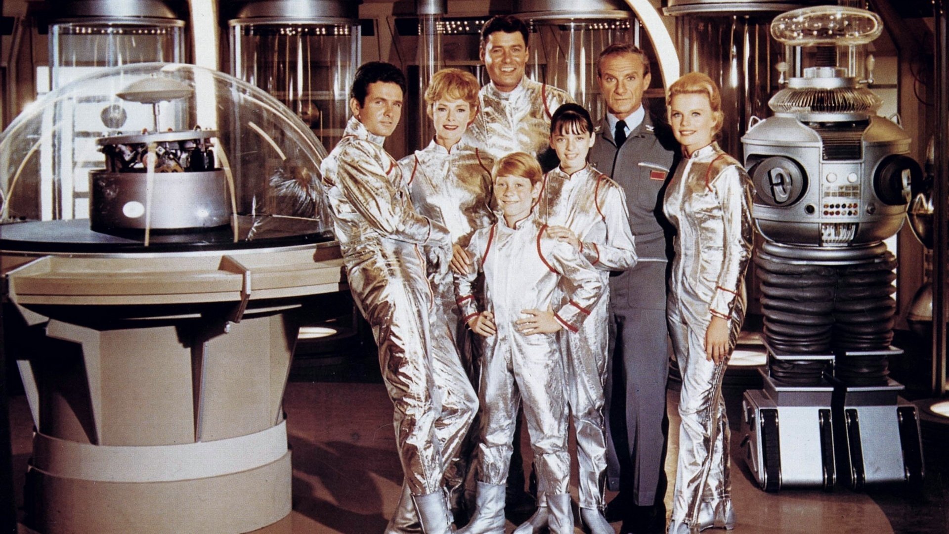 Lost in Space Season 2 Episode 25 : The Colonists