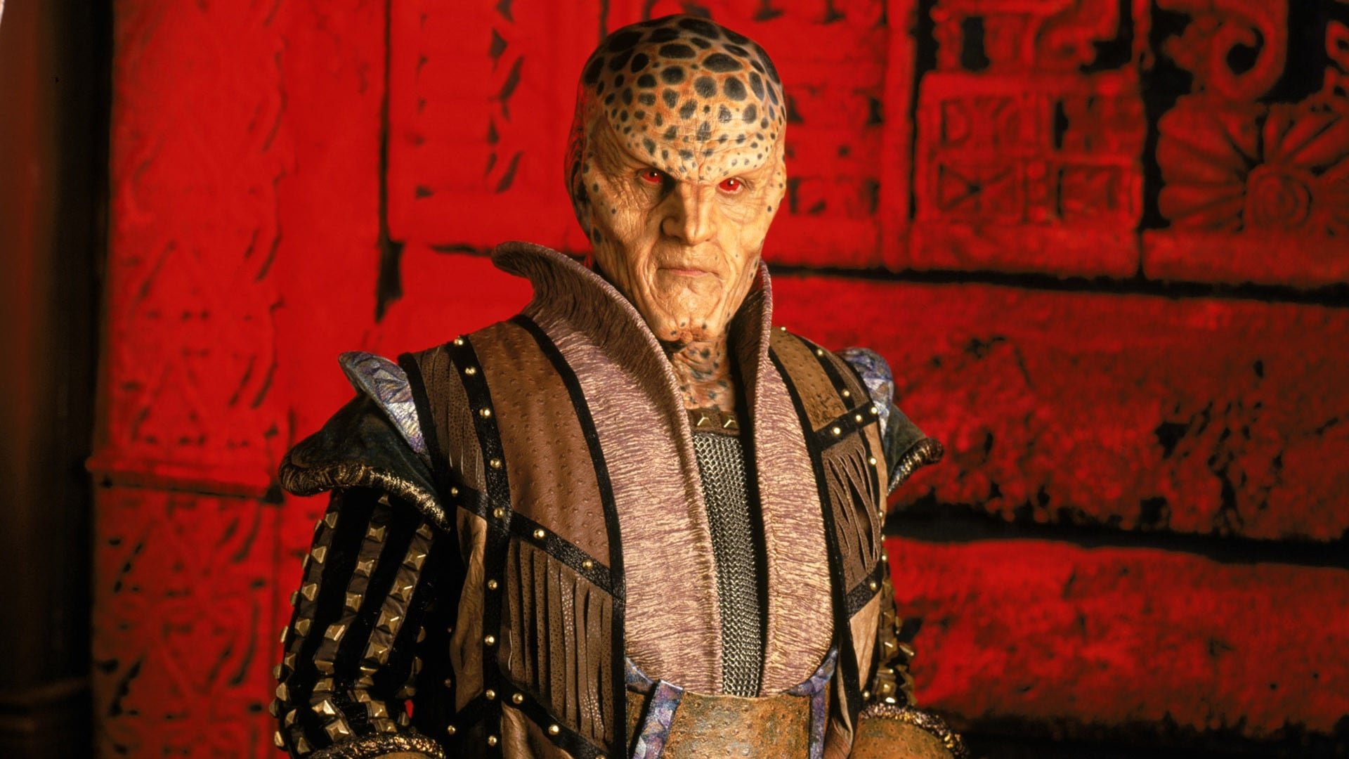 Babylon 5 Season 5 Episode 12 : The Ragged Edge
