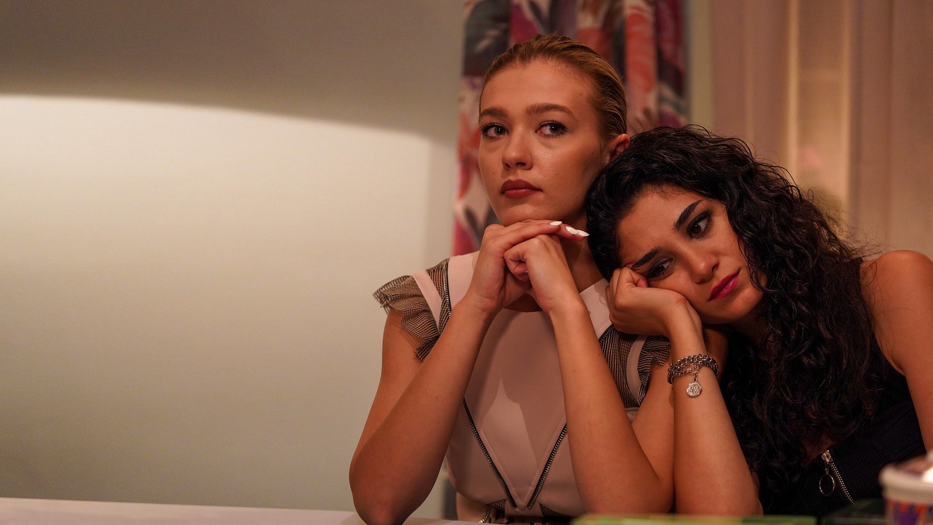 Love Is in the Air Season 1 Episode 21 : Feel Us