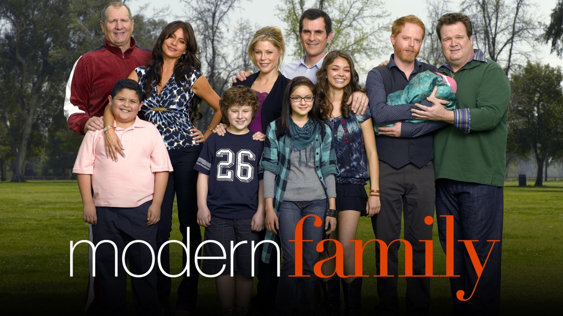 Modern Family Season 11 Episode 18 : Finale (2)