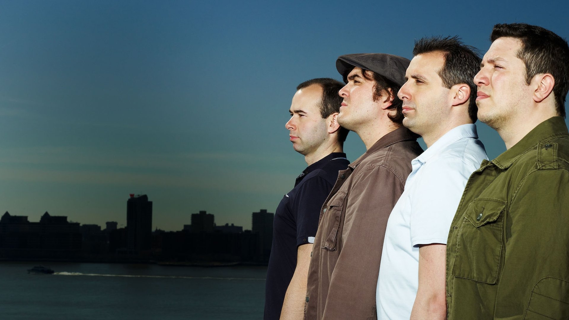 Impractical Jokers Season 2 Episode 13 : Out of Fashion