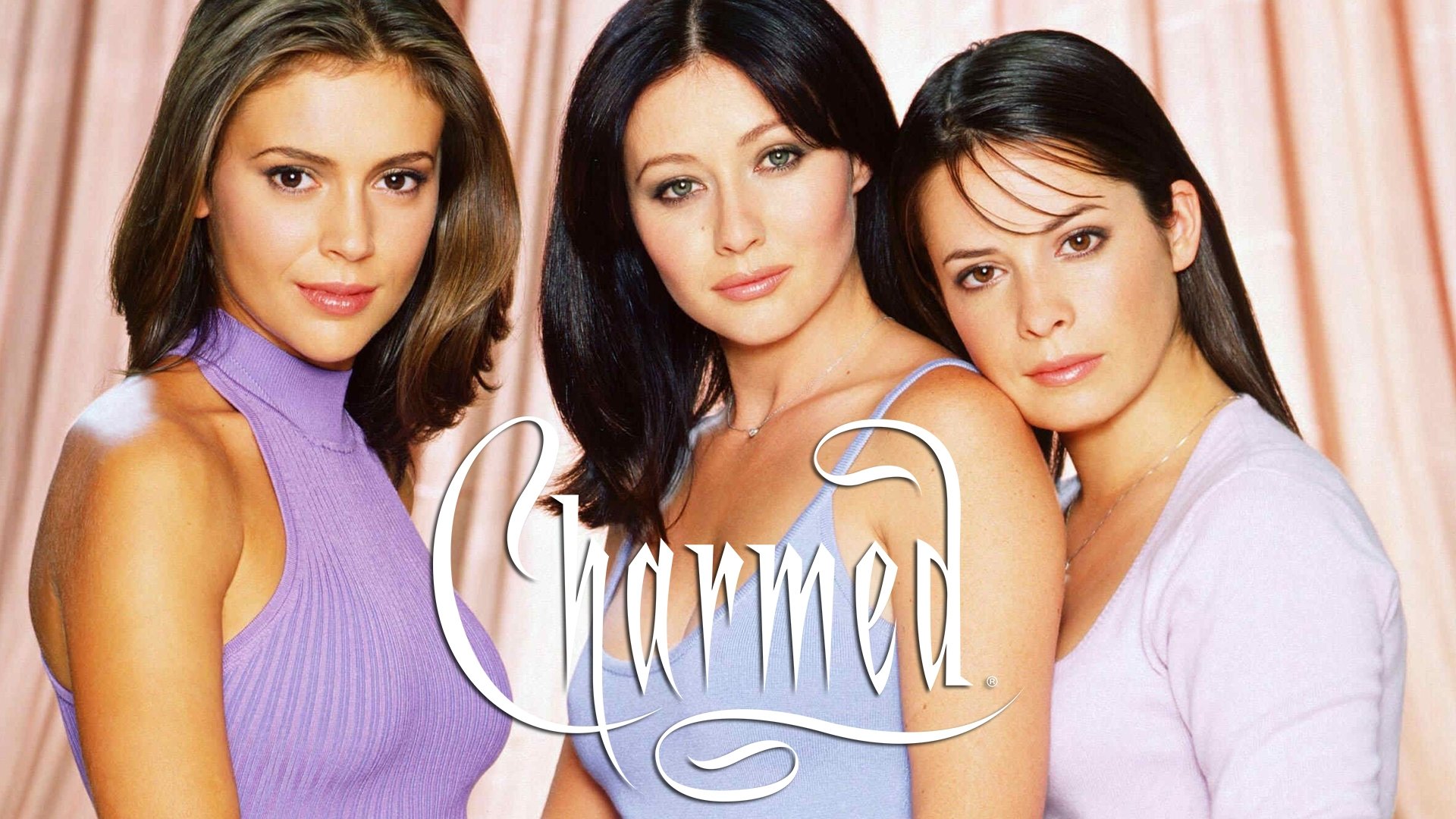 Charmed Season 5 Episode 5 : Witches in Tights