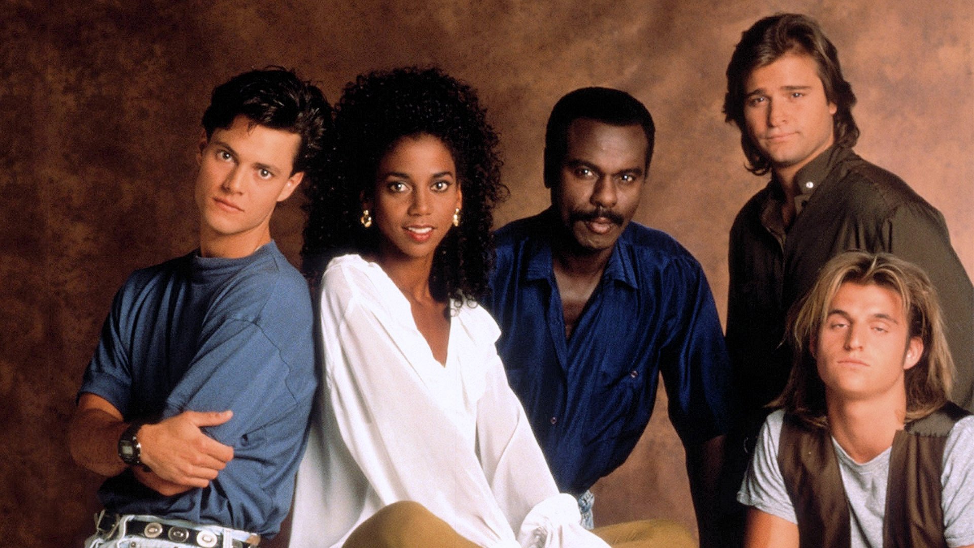 21 Jump Street Season 5 Episode 1 : Tunnel of Love