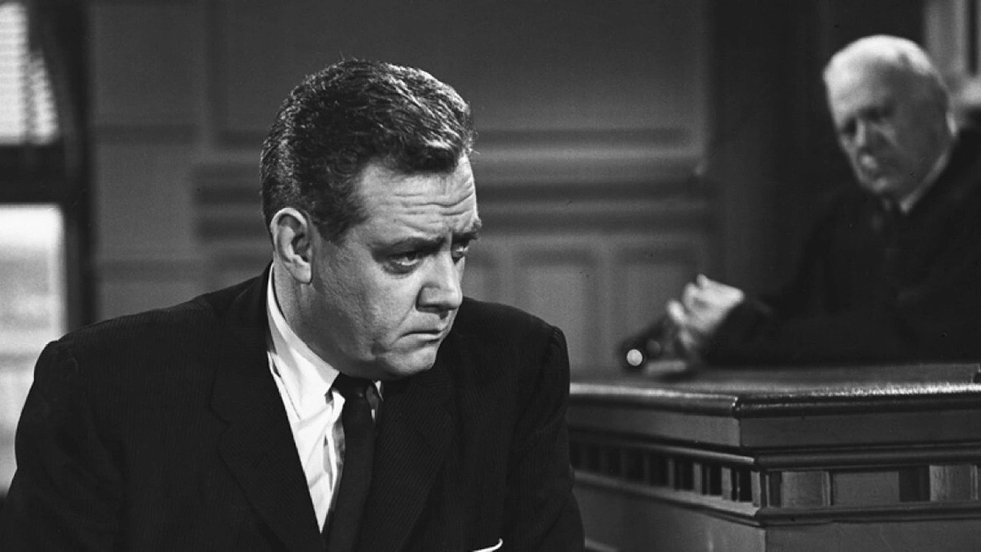 Perry Mason Season 2 Episode 26 : The Case of the Dangerous Dowager