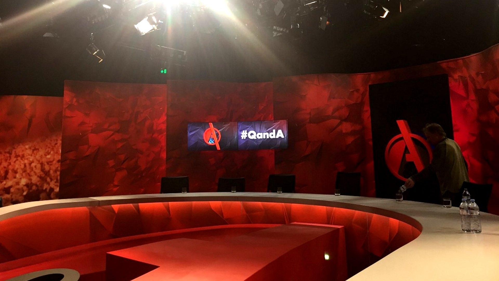 Q&A Season 11 Episode 1 : A Spotlight on the Economy