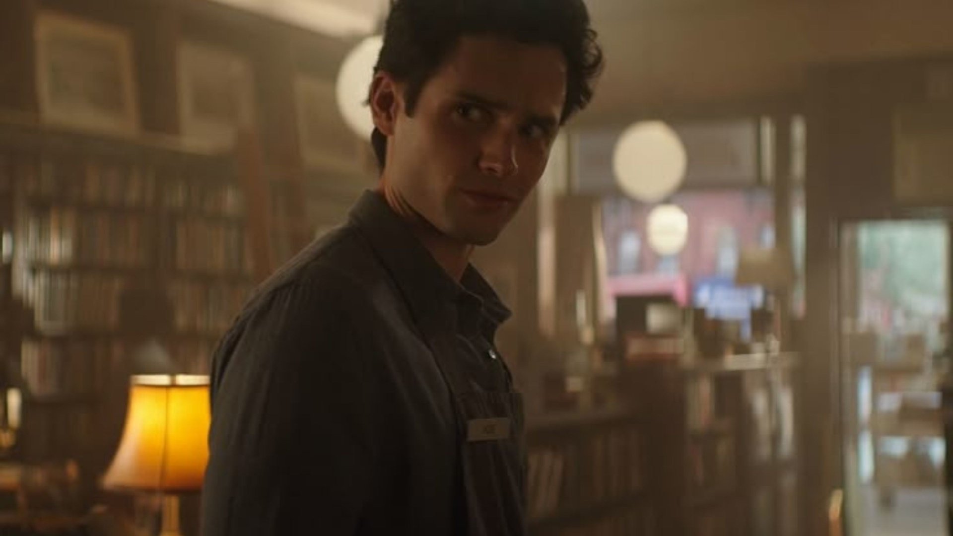 You Season 4 Episode 9 : She's Not There