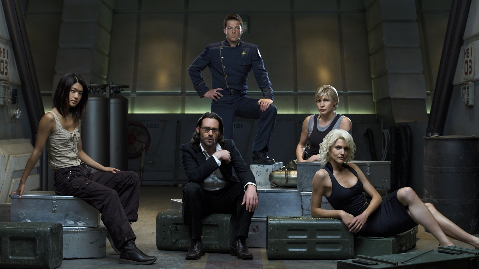 Battlestar Galactica Season 4 Episode 18 : Islanded in a Stream of Stars