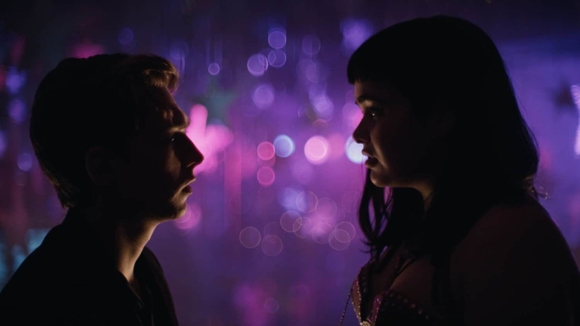 Euphoria Season 2 Episode 2 : Out of Touch