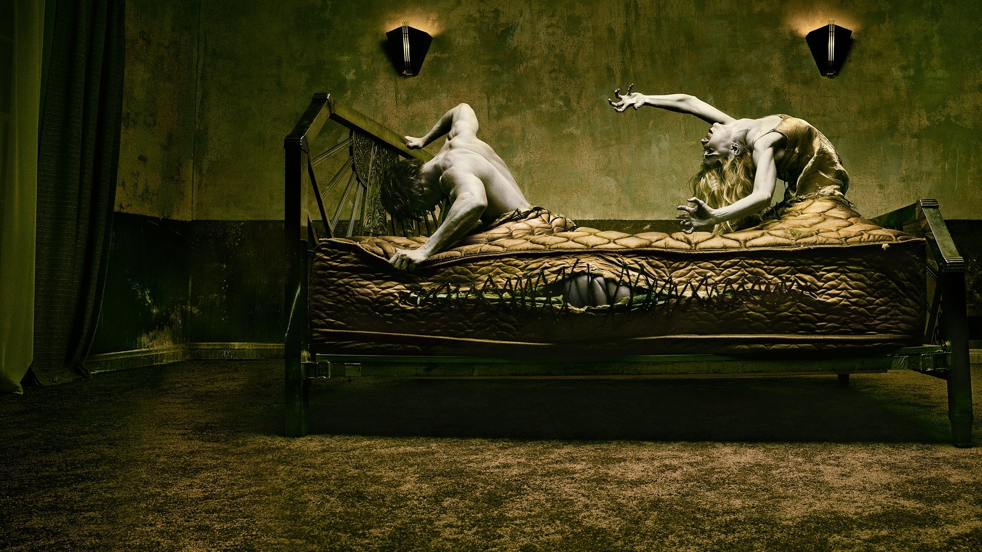 American Horror Story Season 3 Episode 8 : The Sacred Taking