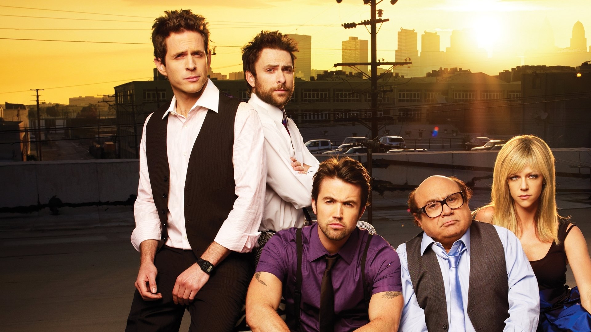 It's Always Sunny in Philadelphia Season 1 Episode 4 : Charlie Has Cancer