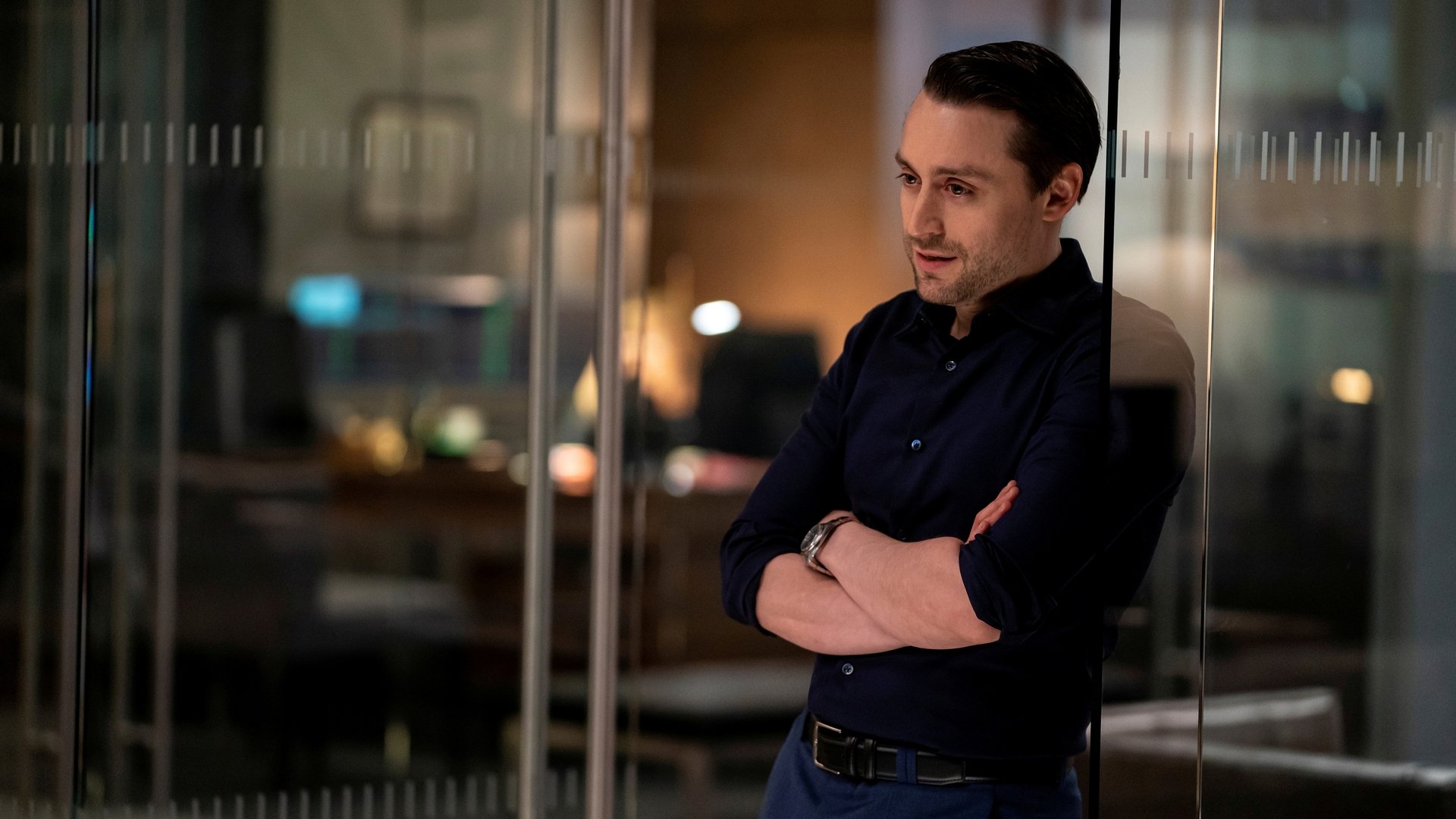 Succession Season 1 Episode 1 : Celebration