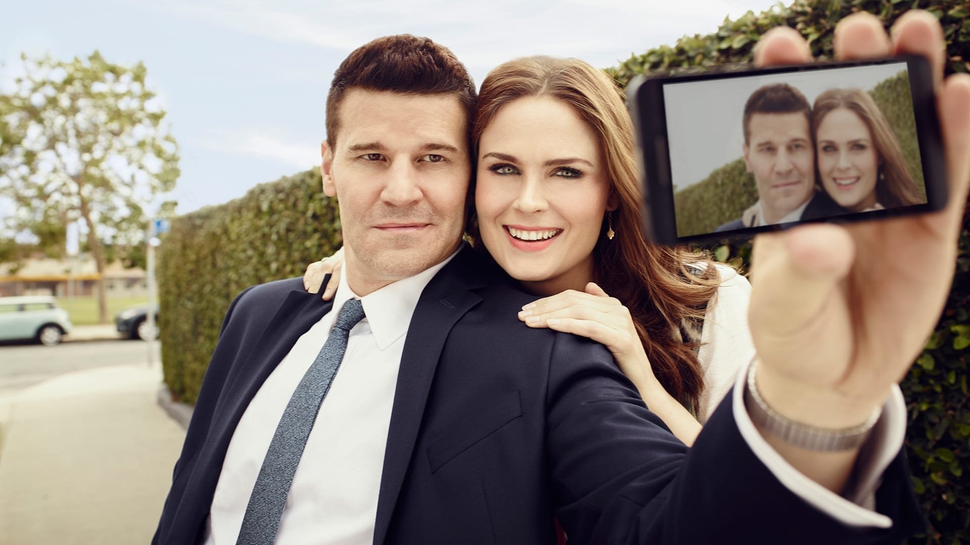 Bones Season 11 Episode 13 : The Monster in the Closet