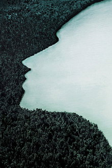 The Vanishing Women