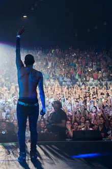 Chris Brown: Welcome to My Life