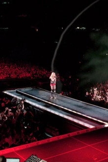 Madonna: Sticky & Sweet Tour - Behind-The-Scenes