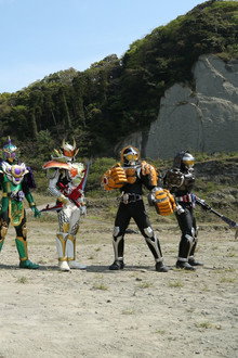 劇場版 仮面ライダー鎧武 サッカー大決戦!黄金の果実争奪杯!