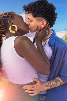 I Kissed a Girl