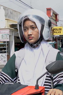 Keajaiban Dalam Pelukan Iman