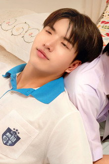 แรงโน้มถ่วงระหว่างเรา