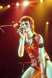 David Bowie – A Legend in Review
