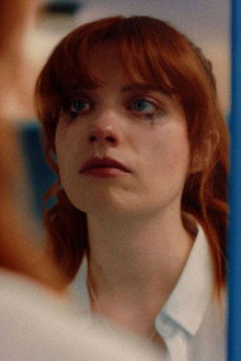 Sandra Gets A New Fringe