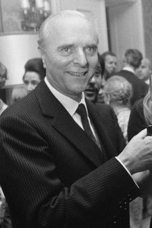 La encrucijada de Ángel Sanz Briz