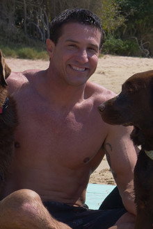 Bono, O Cão Surfista