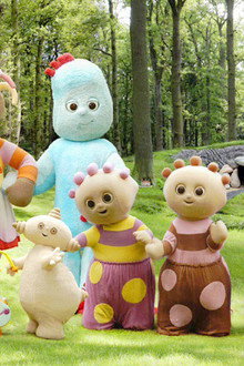 In The Night Garden... Hello Tombliboos!
