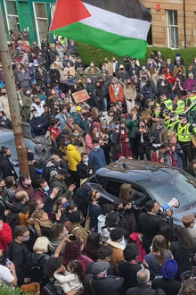 Everybody to Kenmure Street