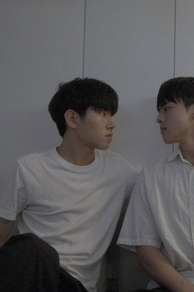 너의 몸에 접속 중...