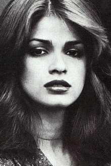 The Self-Destruction of Gia