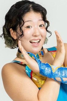 山添愛美