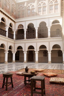 Hiwar Fi Djiwar