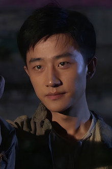 黎明前的暗战