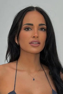 Claudia Bavel