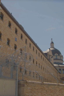 En prison