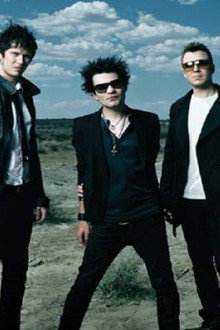 Sum 41: Sake Bombs and Happy Endings