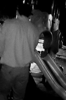 午夜遊樂場