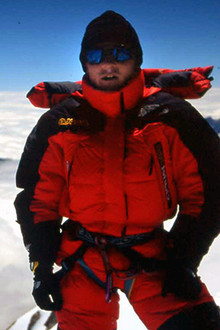 Shishapangma, Un Solo En Hiver