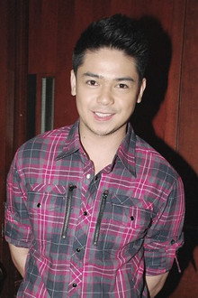 Tyron Perez