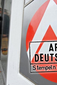 Armes Deutschland – Stempeln oder abrackern?