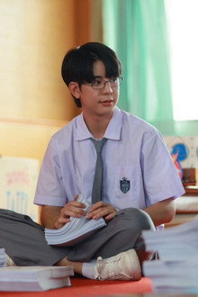 แรงโน้มถ่วงระหว่างเรา