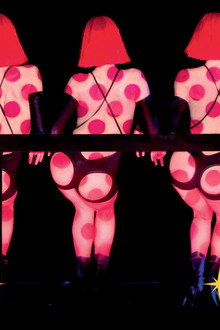 Feu: Crazy Horse Paris