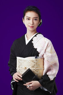 黒革の手帖