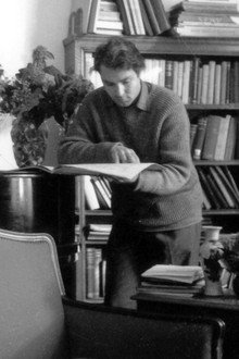 Anaparastasis: Η ζωή και το έργο του Γιάννη Χρήστου (1926-1970)