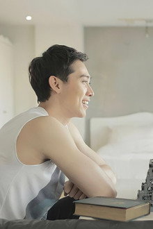 เลิฟ เน็กซ์ ดอร์