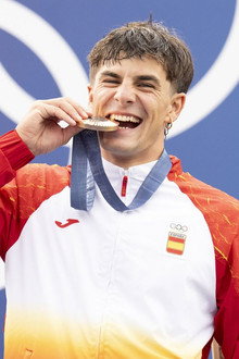 Pau Echaniz