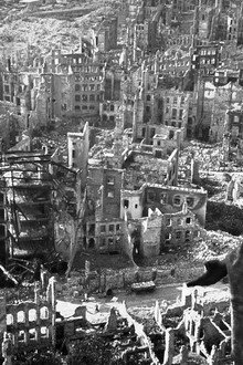 Feuersturm - Der Bombenkrieg gegen Deutschland